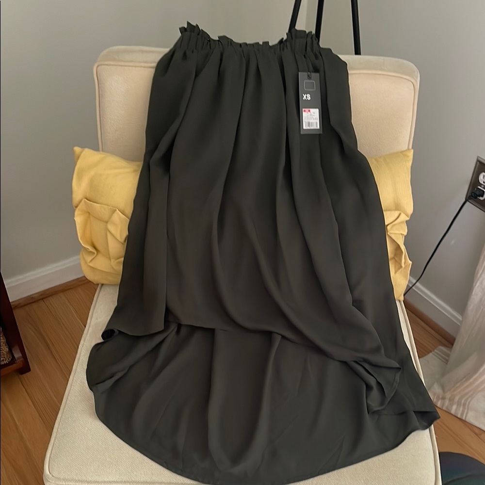 NWT Elegant Army Green Women's hi low hem Skirt